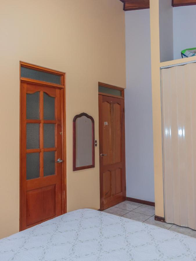 Linda Casa De Verano Con Amplias Zonas Verdes San Isidro De El General Eksteriør bilde